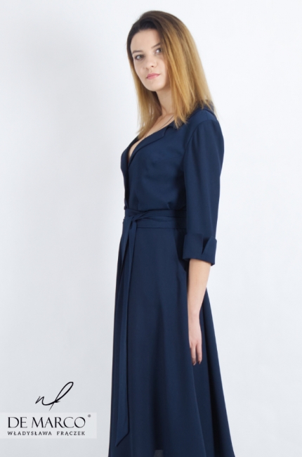 Flared midi dress tied at the waist. Perfect for Holy Communion for Mother Godmother 2022