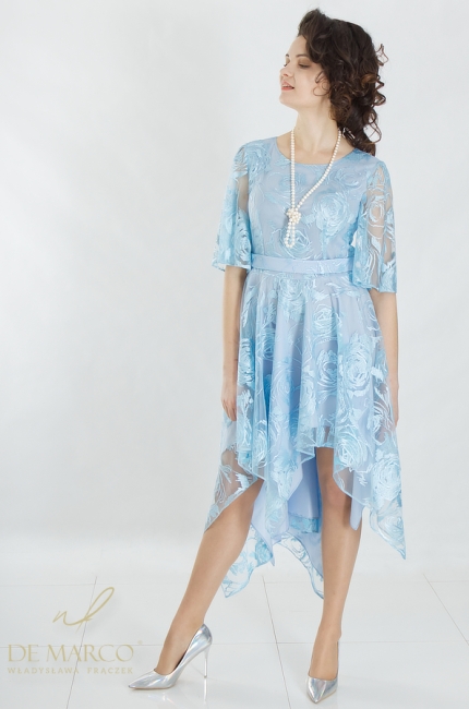 Oryginalna piękna sukienka wizytowa z koronką. Najpiękniejsze błękitne sukienki na wesele dla Mamy Teściowej Chrzestnej. Sklep internetowy De Marco