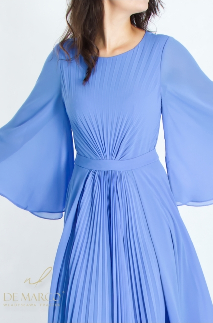 Fancy styling in shades of blue for a wedding, jubilee, anniversary, concert. De Marco online store