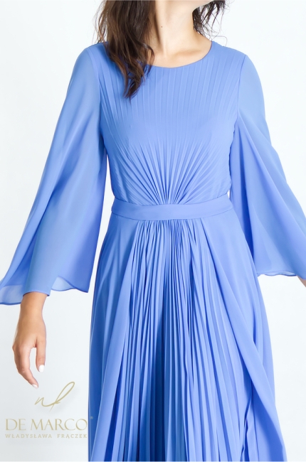 Light and comfortable De Marco formal maxi dress with pleating. De Marco tailoring