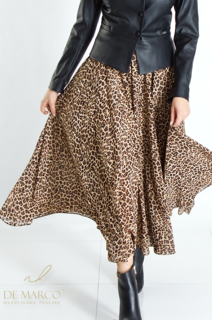 Stylish Polish maxi skirts in a classic cut. The most fashionable maxi skirts with animal print. De Marco online store