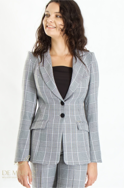 How to wear a checkered suit? Trendy Polish two-piece sets with a checkered blazer and jacket. De Marco online store